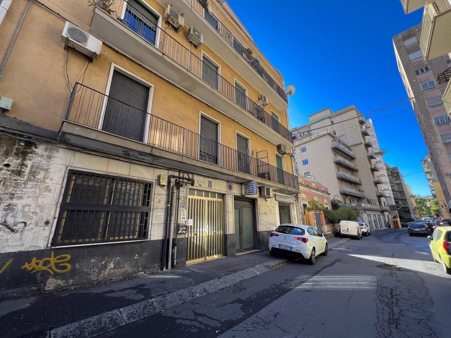 European Apartment - Town Center Self Check-In Catania Ngoại thất bức ảnh